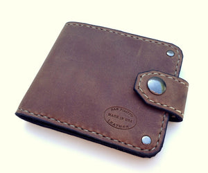 Mens custom leather bifold wallet by San Filippo Leather